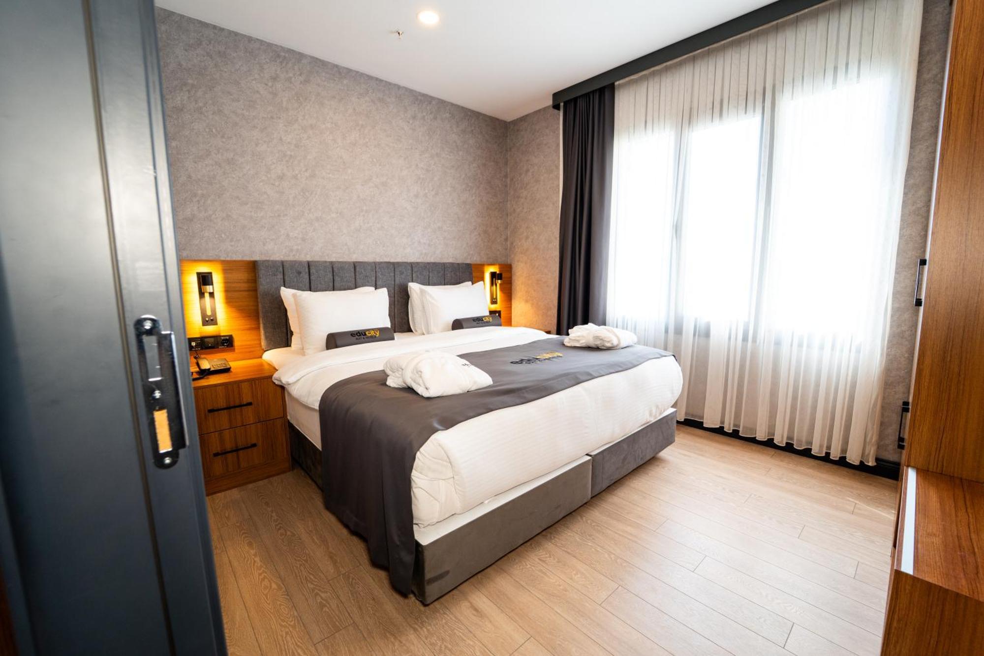 Educity And Atasehir Hotel